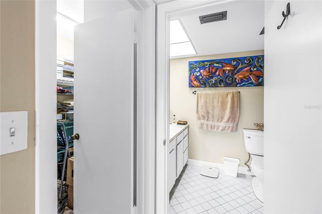 5220 BRITTANY DRIVE S 1204, St Petersburg, FL 33715