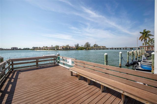 5220 BRITTANY DRIVE S 1204, St Petersburg, FL 33715