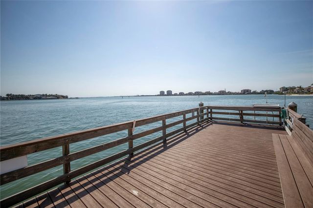 5220 BRITTANY DRIVE S 1204, St Petersburg, FL 33715