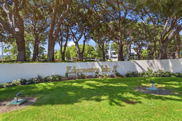 1920 Vista Cay, San Mateo, CA 94404