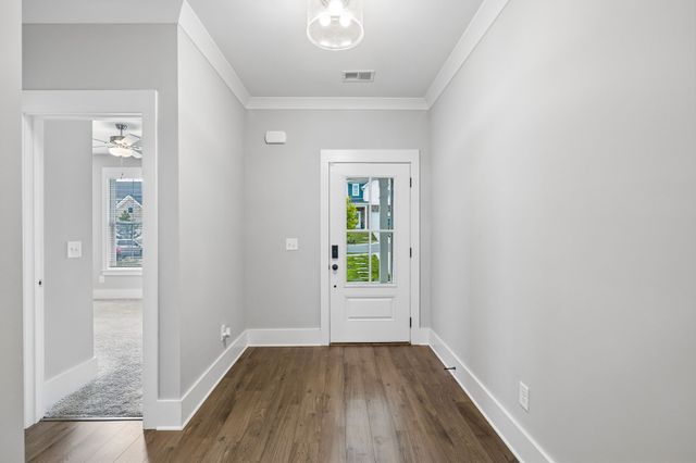 7564 Maggie Dr, Antioch, TN 37013