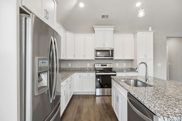 7564 Maggie Dr, Antioch, TN 37013