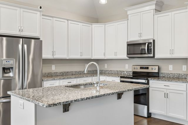 7564 Maggie Dr, Antioch, TN 37013