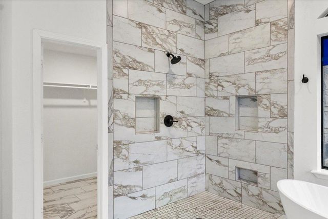 13816 Lake View DR, Austin, TX 78732