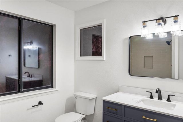 13816 Lake View DR, Austin, TX 78732