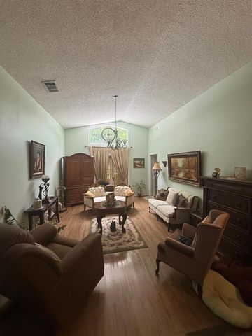 4100 NATCHEZ TRACE DRIVE, St Cloud, FL 34769