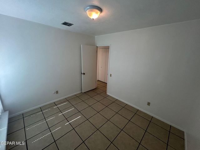 3601 OKEEFE Drive, El Paso, TX 79902