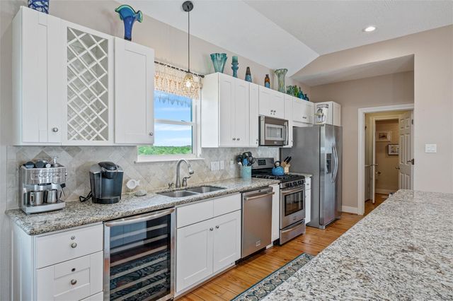 4017 Biscayne Beach Road, Port Bolivar, TX 77650