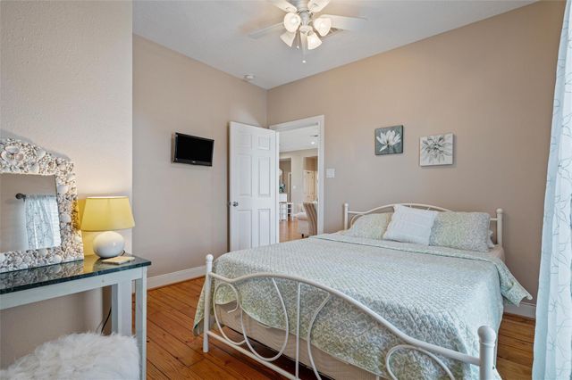 4017 Biscayne Beach Road, Port Bolivar, TX 77650