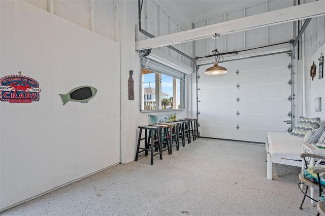 4017 Biscayne Beach Road, Port Bolivar, TX 77650