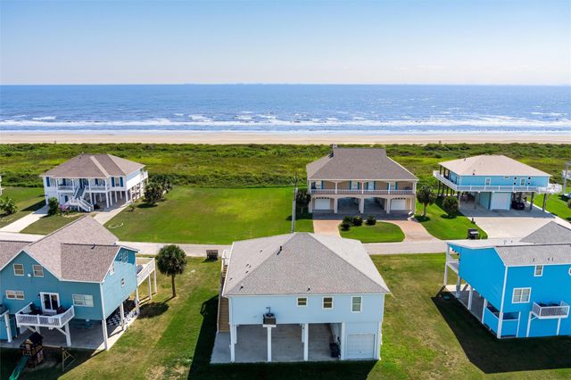 4017 Biscayne Beach Road, Port Bolivar, TX 77650