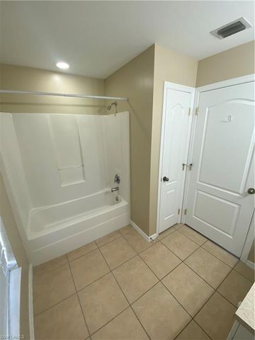 4001 10th ST SW, Lehigh Acres, FL 33976