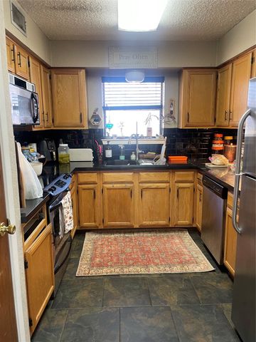 814 Plum Street, Graham, TX 76450