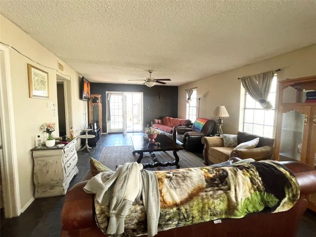 814 Plum Street, Graham, TX 76450