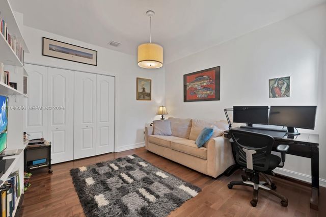 18345 NE 30th Pl 18345, Aventura, FL 33160