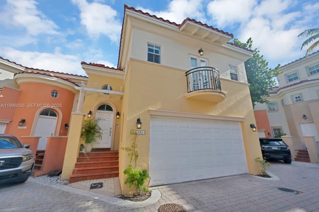 18345 NE 30th Pl 18345, Aventura, FL 33160