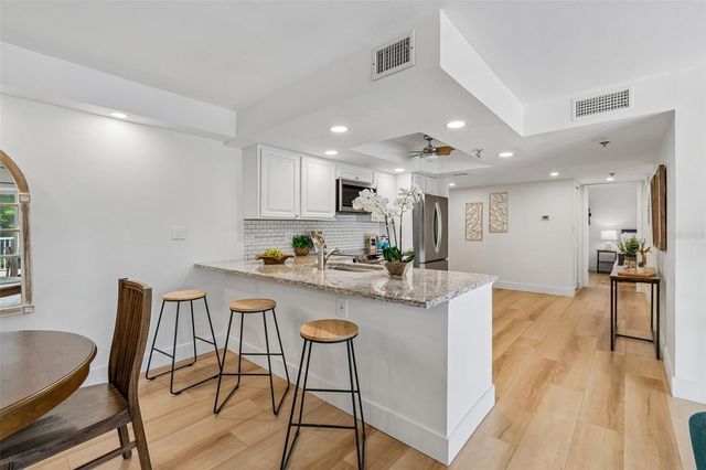7430 SUNSHINE SKYWAY LANE S 201, St Petersburg, FL 33711