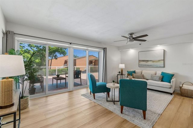 7430 SUNSHINE SKYWAY LANE S 201, St Petersburg, FL 33711
