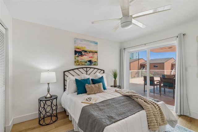 7430 SUNSHINE SKYWAY LANE S 201, St Petersburg, FL 33711