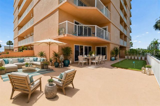 7430 SUNSHINE SKYWAY LANE S 201, St Petersburg, FL 33711