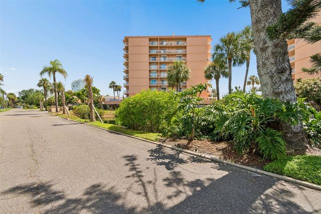 7430 SUNSHINE SKYWAY LANE S 201, St Petersburg, FL 33711