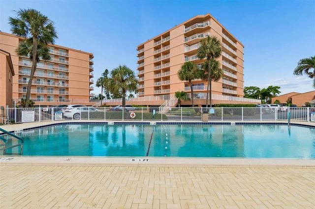 7430 SUNSHINE SKYWAY LANE S 201, St Petersburg, FL 33711