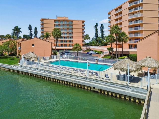 7430 SUNSHINE SKYWAY LANE S 201, St Petersburg, FL 33711