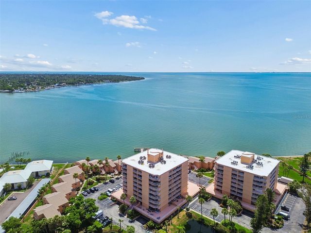 7430 SUNSHINE SKYWAY LANE S 201, St Petersburg, FL 33711
