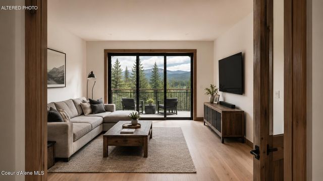 2771 E Ravine Dr, Post Falls, ID 83854