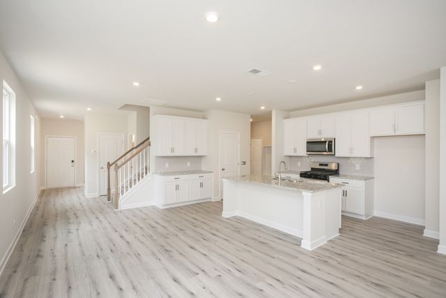 2132 Postings Pt, Antioch, TN 37013