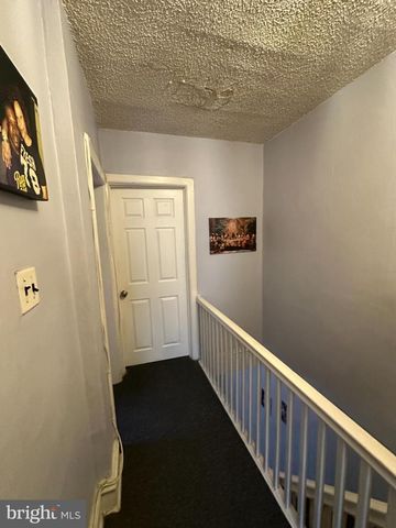 2529 S ASHFORD ST, Philadelphia, PA 19153