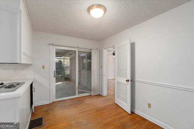 789 Glenn Carrie Road, Hull, GA 30646