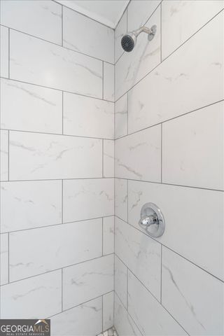 789 Glenn Carrie Road, Hull, GA 30646