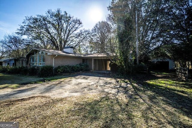 789 Glenn Carrie Road, Hull, GA 30646