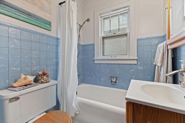 2610 LaSalle STREET, Racine, WI 53402