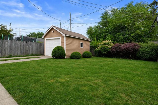 2610 LaSalle STREET, Racine, WI 53402