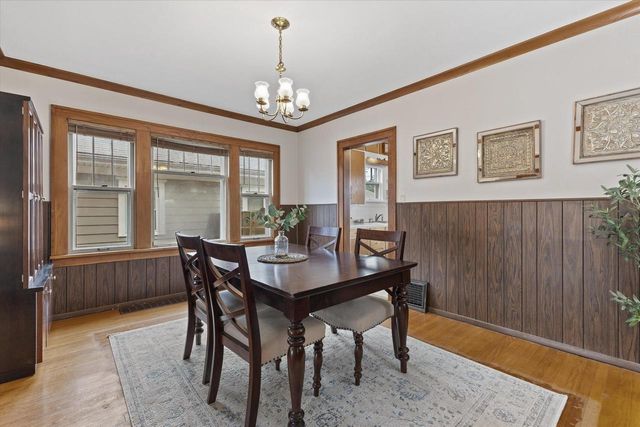 2610 LaSalle STREET, Racine, WI 53402