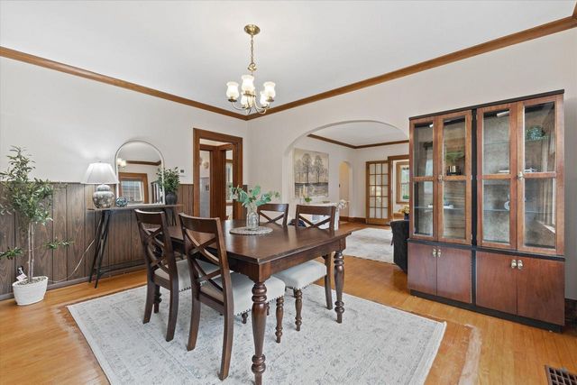 2610 LaSalle STREET, Racine, WI 53402
