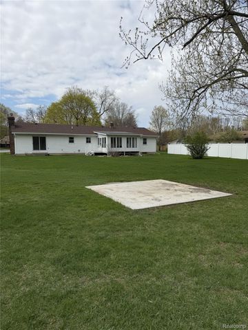 6924 Lynn Ann Drive, Georgetown Charter Township, MI 49426