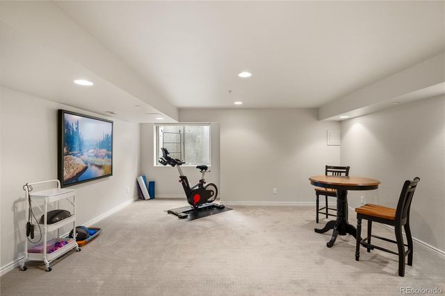 6 S Monroe Street, Denver, CO 80209