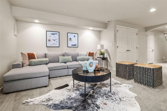 6 S Monroe Street, Denver, CO 80209