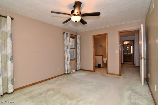 8175 Tanglewood Lane, Parma, OH 44129