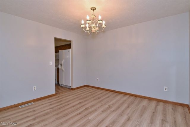 8175 Tanglewood Lane, Parma, OH 44129