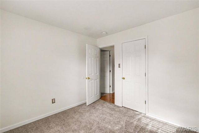 2467 Wesbay Drive, Maryland Heights, MO 63043