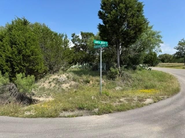 21200 Highland Lake DR, Leander, TX 78645