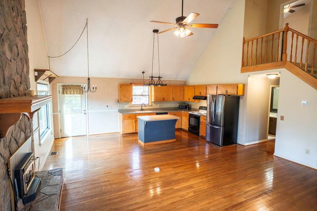 1054 Dickey Road, Murphy, NC 28906