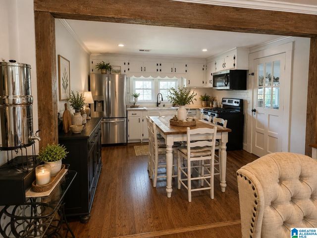 1525 CHELSEA ROAD, Columbiana, AL 35051