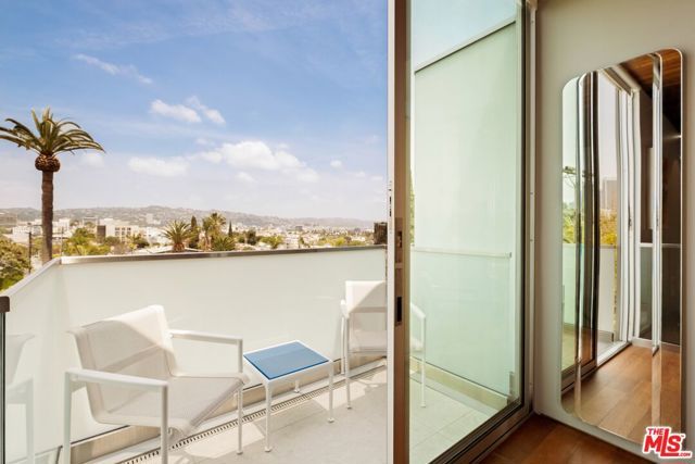 1251 Edris Drive, Los Angeles, CA 90035