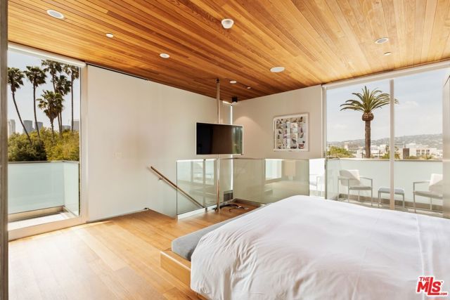 1251 Edris Drive, Los Angeles, CA 90035