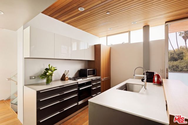 1251 Edris Drive, Los Angeles, CA 90035